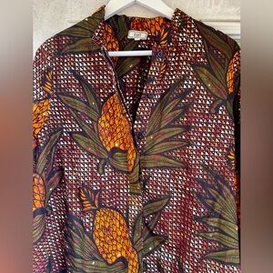 Zuri Multicolor Patterned Shirt size medium